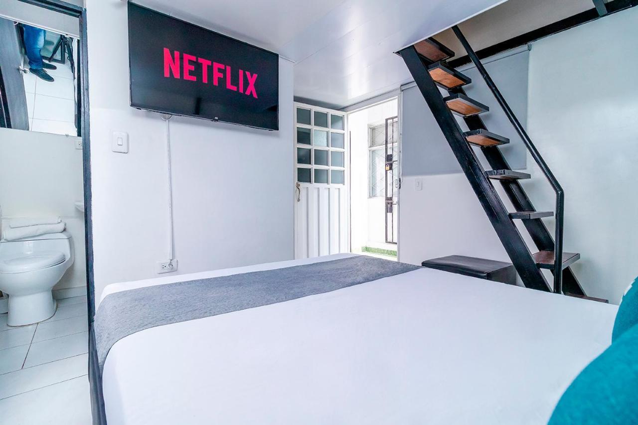 Hotel Bogota Home Екстер'єр фото